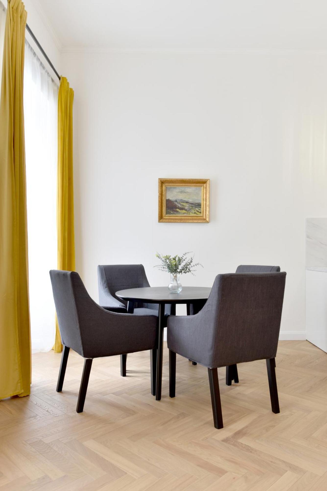 Apartman S Balkonom Trenčín Exterior foto